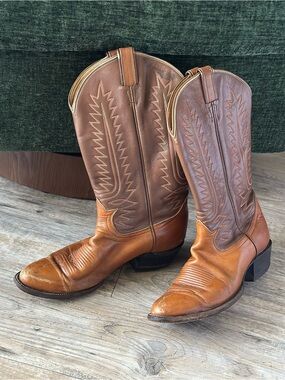 Tony Lama Western Cowboy Boots